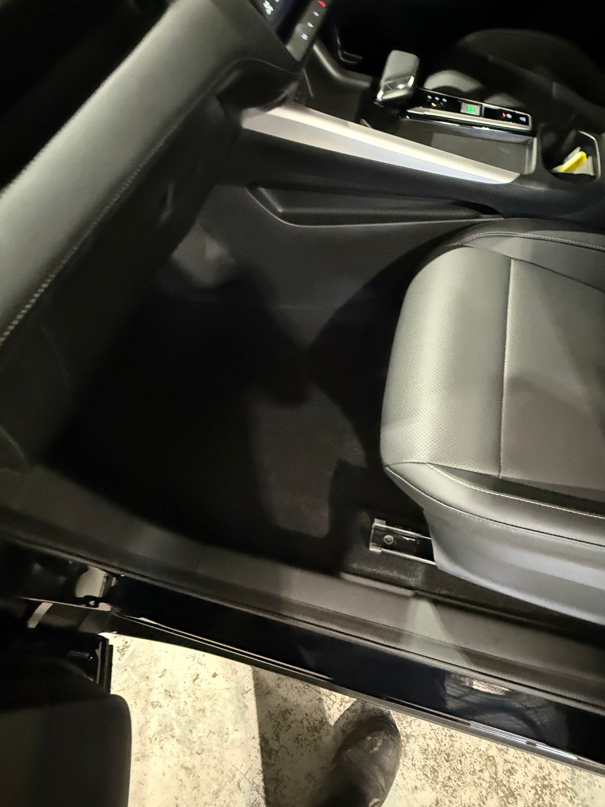 Ford Ranger Raptor — Deluxe Maintenance Wash & Paint Sealant